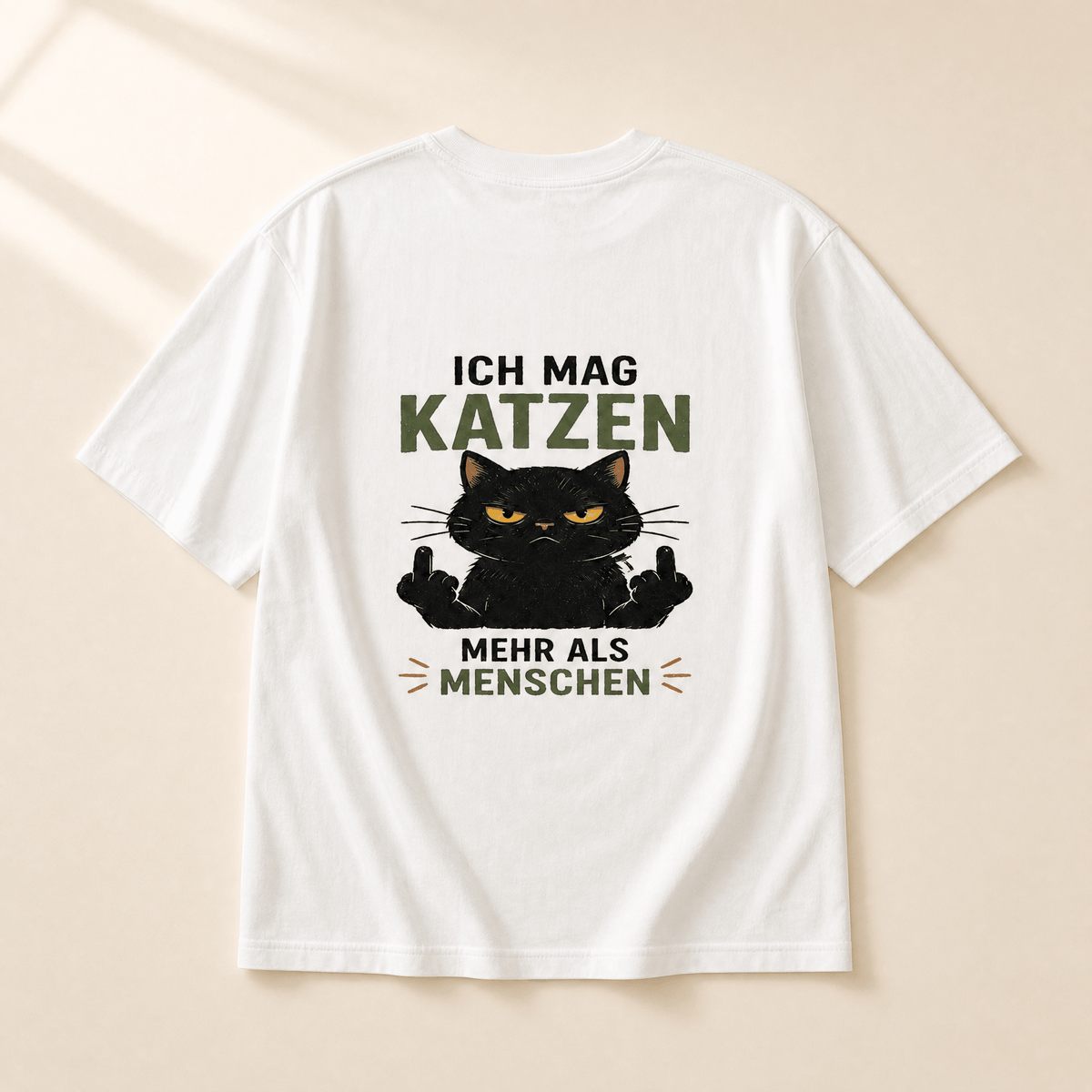 Ich mag Katzen mehr als Menschen Oversized Shirt – Statement-Shirt für Katzenliebhaber von Mr. Fluffel