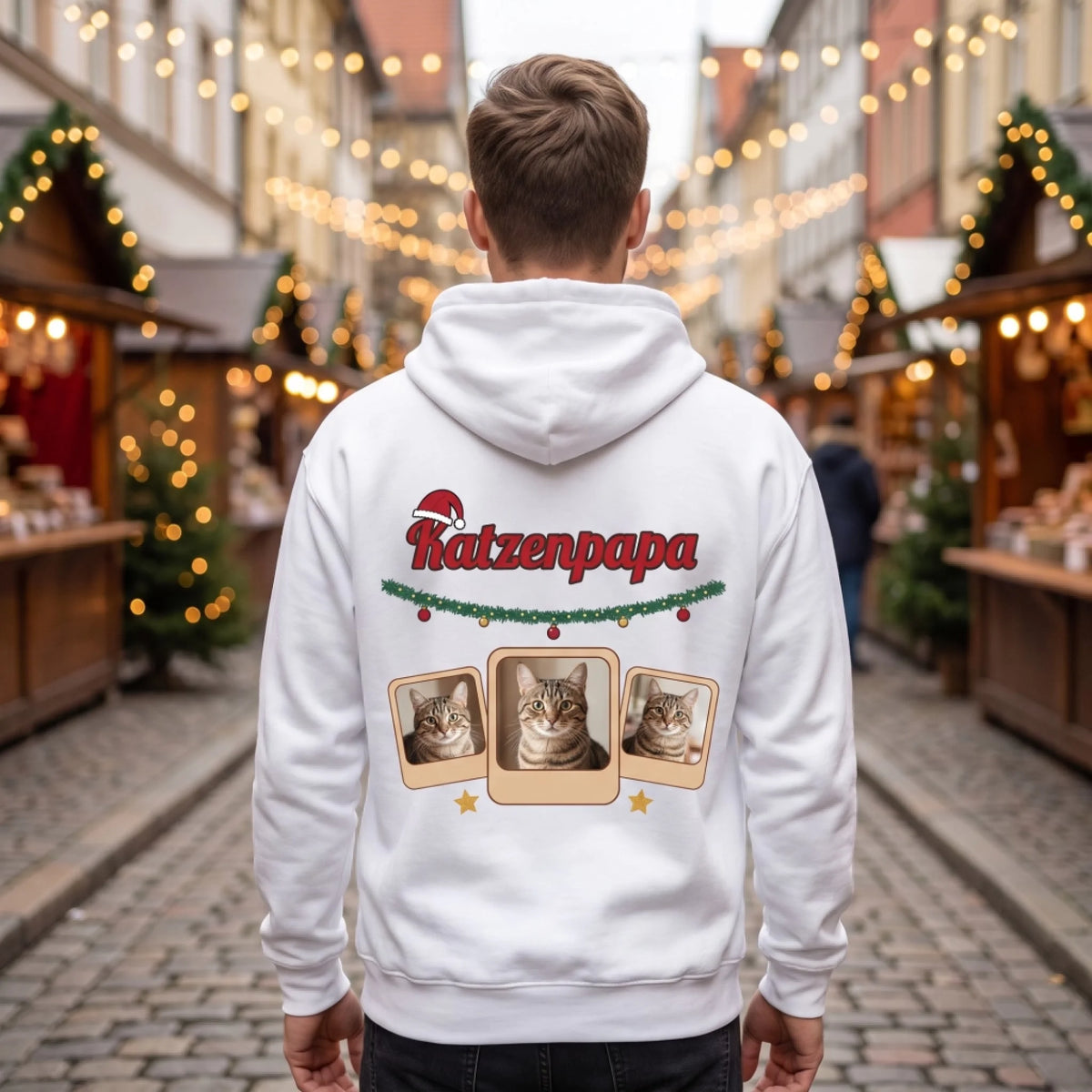 Katzenpapa Weihnachts-Hoodie in Weiß am Model