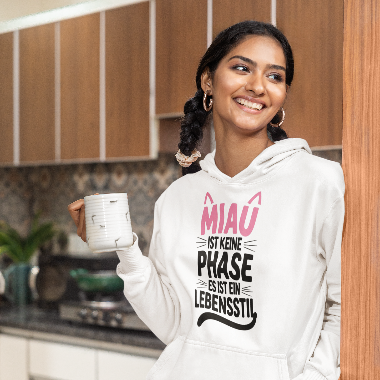 Premium Hoodie „Miau ist ein Lebensstil“ – Zeige deine Einstellung! 🐱✨